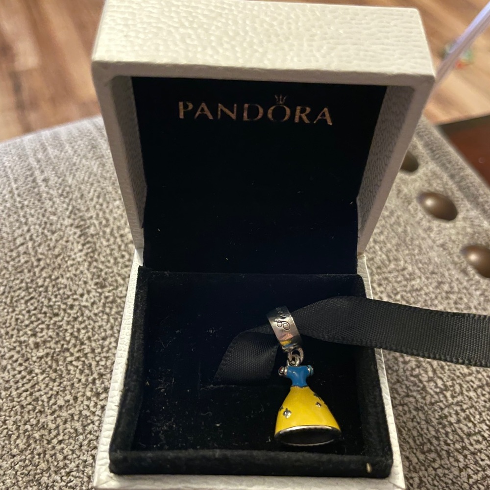 Snow White dress Pandora charm
